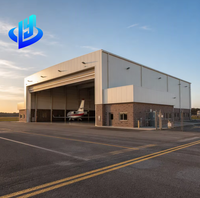 Hangar Professionale in Acciaio Zincato con Rivestimento Anticorrosione, Struttura a Campata Libera, Alta Resistenza al Vento, Durevole