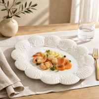 Assiette en céramique en forme de coquille de 14,75'' en porcelaine, plat à poisson en New Bone China, vaisselle de gros pour hôtels et restaurants, OEM ODM