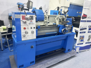 Rendimiento de alto costo 1440 torno de ultra precisión C6236 C6240 máquina de torno Manual de Metal 1000 <span class=keywords><strong>mm</strong></span> SP2123 - Product Image 5