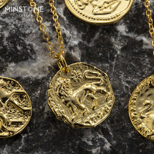 Minstone Custom Vintage Hip Hop Jewelry ottone placcato oro rotondo antico modello di divinità romane collana commemorativa per donna uomo - Product Image 5
