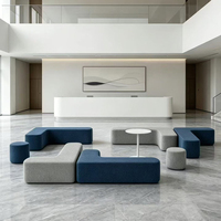 Ensemble de canapés modulaires sectionnels modernes avec éponge haute densité, personnalisables pour les bureaux, les hôtels, les écoles et les espaces publics d'appartements
