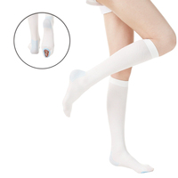 HWF-0153 # Protège-jambes longs professionnels antidérapants pour l'entraînement, manchons de protection pour les jambes, chaussettes de football avec poches, couleur unie, sport