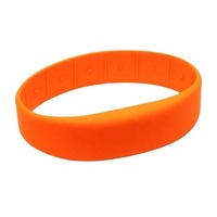 Bracelet NFC en silicone PVC étanche personnalisable pour paiement, avec puce RFID inscriptible, communication HF 13,56 MHz 1K