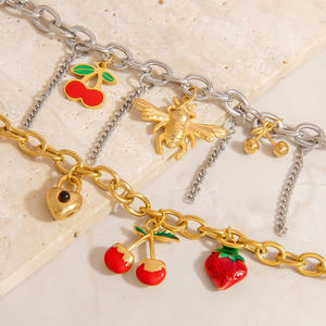 Pulsera con Colgante de Cereza y Fresa, Chapada en Oro de 18K, Acero Inoxidable, Joyería de Moda para Mujer, Regalo, Origen Yiwu - Product Image 2