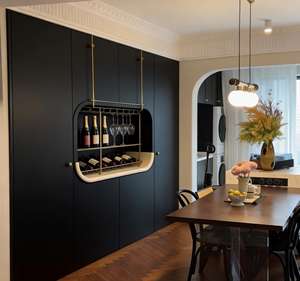 Buffet de salle à manger français noir mat de luxe - Porte en verre cintré et éclairage LED, bar à café + rangement pour espaces de vie opulents - Product Image 4