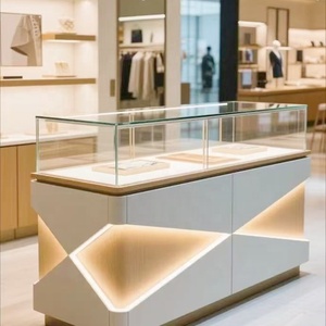 Vitrine rectangulaire pour bijoux, placage noyer, finition acier inoxydable, kiosque <span class=keywords><strong>de</strong></span> vente au <span class=keywords><strong>d</strong></span>étail sur mesure pour bijouterie, éclairage LED - Product Image 5