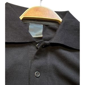 Polos negros personalizados para hombre, Polo de punto con bolsillo grande - Product Image 2