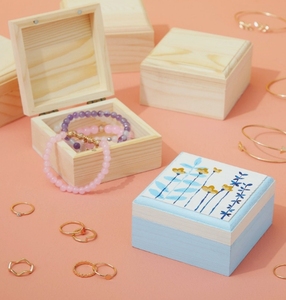 Boîte à souvenirs en bois de Noël avec couvercle magnétique pour Noël Xmas Santa Party Favors Round Corner Natural Plain Color to DIY - Product Image 4