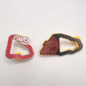 Pins Personalizados de Metal al por Mayor para Gorras Mexicanas, Pins para Gorras de Béisbol con Broche, Pins para Gorras y Guantes - Product Image 3
