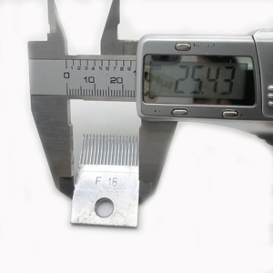 Verschiedene Größen Textilmaschinenteile Führungsblock für <span class=keywords><strong>DA</strong></span> <span class=keywords><strong>HU</strong></span> Nadelkettenwirkmaschine Kettenwirknadelblock - Product Image 4