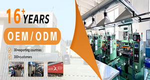 Hot Sale Adjustable Full Body Dog Raincoat com Transparente PU <span class=keywords><strong>Rain</strong></span> Boots Verão Imprimir Casaco Impermeável para Cães - Product Image 6