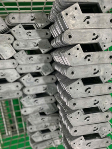 บริการ OEM สำหรับการหล่ออลูมิเนียมจากเวียดนามชิ้นส่วนอะลูมิเนียมหล่อตามสั่ง - Product Image 5