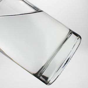 Bouteille en verre vide personnalisable, élégante et réutilisable <span class=keywords><strong>de</strong></span> 500 ml et 750 ml, populaire et <span class=keywords><strong>de</strong></span> qualité supérieure, pour saké, whisky, vin et <span class=keywords><strong>Bordeaux</strong></span> – Vente en gros directe usine - Product Image 4