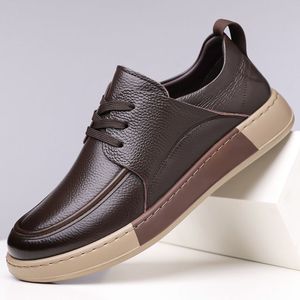 أحذية جلدية رجالية جديدة للخريف، خفيفة الوزن وقابلة للتنفس، بتصميم عصري وأنيق، مضادة للانزلاق بنعل ناعم، مناسبة للأعمال والملابس الكاجوال - Product Image 1