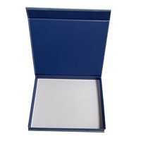 Boîte cadeau magnétique rigide en carton fait main, impression CMYK 4 couleurs, gaufrage, revêtement UV, lamination brillante/mate, logo personnalisé, produits ménagers