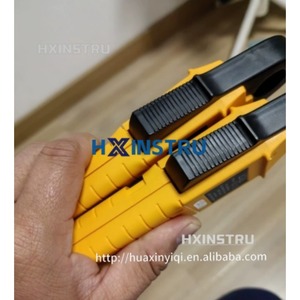 FLUKE 342 DC Small Current <b>Clamp</b> Meter H - Product Image 4