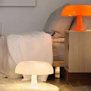 Lampu malam jamur putih oranye kustomisasi warna dukungan pabrik untuk rumah