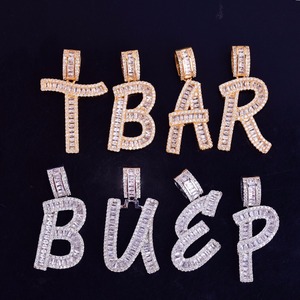 Iced Out mini cristallo Baguette Iniziali Oro Argento Bling Zirconia Hip Hop personalizzati <span class=keywords><strong>nome</strong></span> <span class=keywords><strong>personalizzato</strong></span> <span class=keywords><strong>collana</strong></span> per gli uomini e le donne - Product Image 2