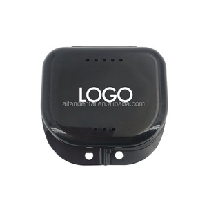 Aifan-productos con logotipo personalizado, alineador y funda de retenedor, color negro, nuevos - Product Image 1