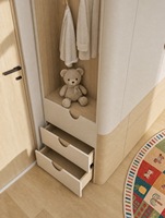 Armoire moderne sur mesure pour enfants, placard enfant intégré avec bords arrondis sécurisés, mobilier sur mesure pour toute la maison