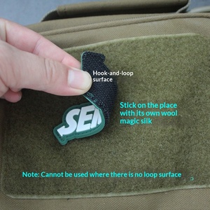 Patch in gomma morbida in PVC Let's Go & Send IT Patch luminosa per abbigliamento - Product Image 2