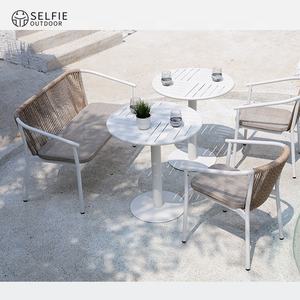 Tables de banquet de mariage modernes de jardin Tables légères et durables pour événements Hôtels Hôpitaux Tables d'entrée de villas pour divers - Product Image 2