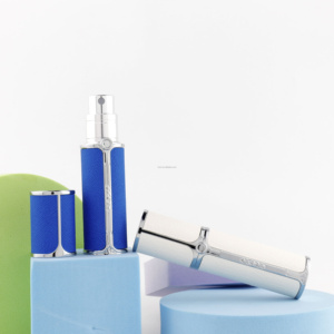 Ultima Novità: Flacone Vuoto per Profumo Personalizzato, Bottiglia in Vetro con Erogatore in Alluminio, <span class=keywords><strong>5</strong></span> <span class=keywords><strong>ml</strong></span> - Product Image 4