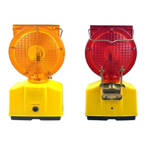 Luz de Construcción Amarilla YIDAO, Alimentada por Energía Solar, Luz Intermitente LED de Alta Luminosidad, Luz de Advertencia para Barricadas - Product Image 3