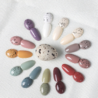 Vente en gros d'oeufs de caille Gel transparent avec des flocons noirs pour Nail Art en 15ml échantillon gratuit Chine fournisseurs HEMA TPO GRATUIT