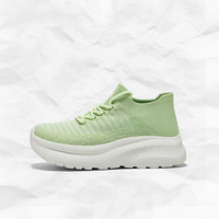 Sepatu Peninggi Badan Pria Model Sneaker Empuk dan Nyaman dengan Traksi Kuat dari Factory Outlet