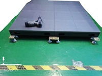 P3.91 Outdoor Interaktiver LED-Tanzboden mit Acrylabdeckung 500x1000mm Festes Gehäuse LED-Bodendisplay Wasserdicht IP65