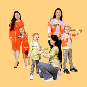 เสื้อสเวตเตอร์ถักคอตตอนสำหรับเด็กผู้หญิงเสื้อสเวตเตอร์100% จับคู่กับครอบครัวคุณแม่และฉันดีไซน์ของคุณเอง - Product Image 1