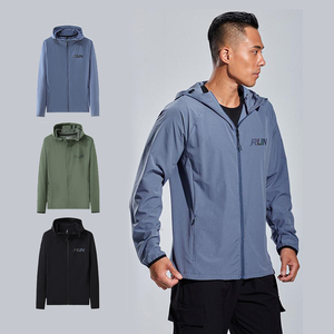 Veste coupe-vent chaude à capuche en caoutchouc 3D personnalisée pour hommes, pour l'extérieur - Product Image 1