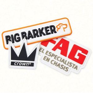 Fabricant sans minimum de commande, patchs en caoutchouc personnalisés pas chers, patchs en PVC souple 3D en relief avec logo personnalisé - Product Image 2
