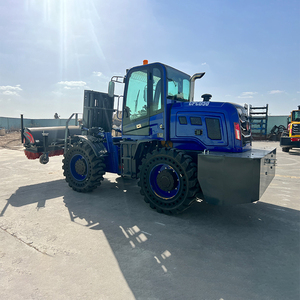 4 टन रेड ऑफ-रोड डीजल ट्रक 4x4 टन रेड ऑफ-रोड डीजल ट्रक - Product Image 6