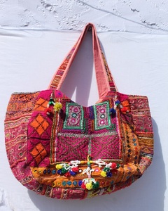 Bolso Jaipuri Banjara Ligero de Uso Diario para Mujer, Bolso de Hombro de Algodón con Flores Bordadas a Mano, Estilo Étnico Indio - Product Image 1