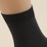 Chaussettes habillées en fibre de bambou pour hommes, noires, tricotées, de haute qualité, avec logo personnalisé, faible MOQ, pour la vente en gros