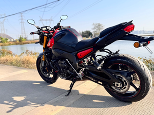 Motocicleta <span class=keywords><strong>Honda</strong></span> <span class=keywords><strong>CB</strong></span> 400 F de Alto Rendimiento, Usada, para Viajes Diarios y Aventuras, a Gasolina - Product Image 1