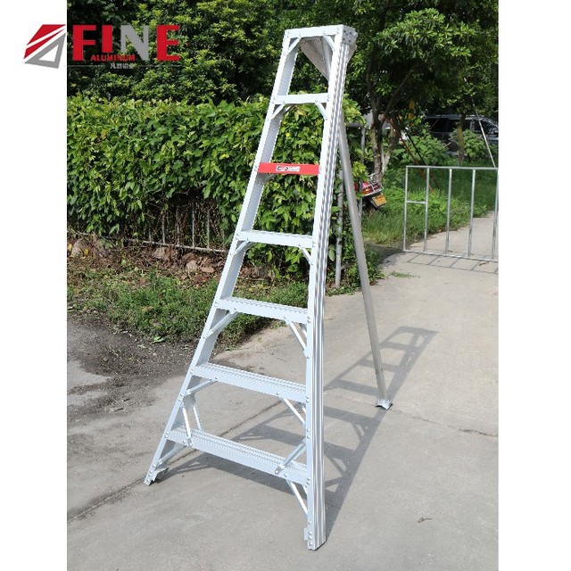 Adjustable Aluminum Telescopic Folding Tripod Ladder for Outdoor Garden Orchard Fruit Picking Harvest