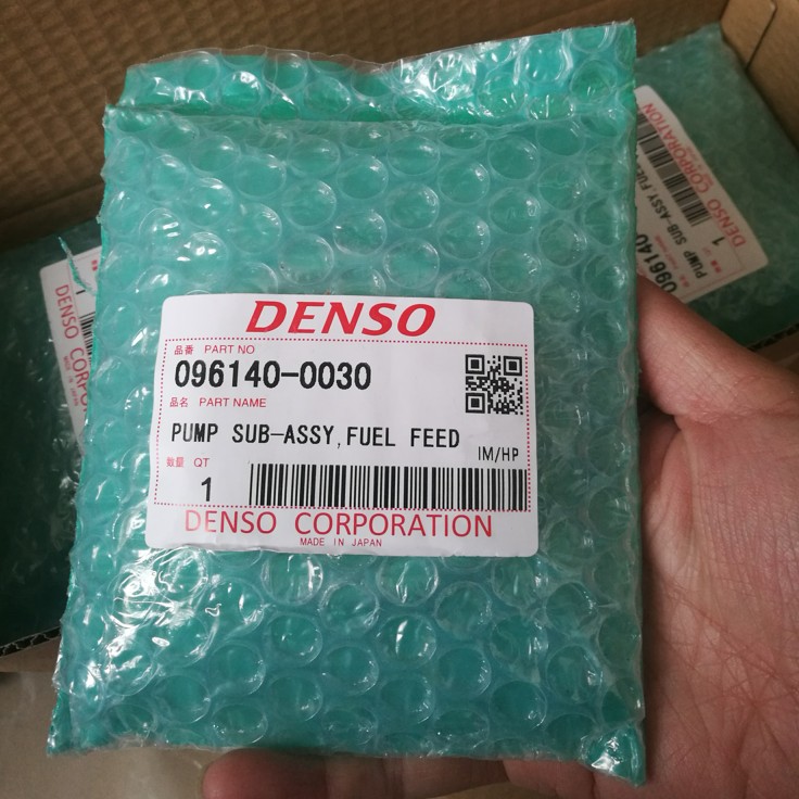 Diesel Engine Parts 20mm Feed Pump 096140-0030 Supply Pump 096140-0030