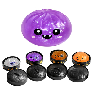 Juguete de Halloween de Rebote Rápido, Suave al Tacto, Bonito y Misterioso, Juguete Flexible para Apretar, Juguete Viral Blandito de Fantasma y Calabaza - Product Image 1