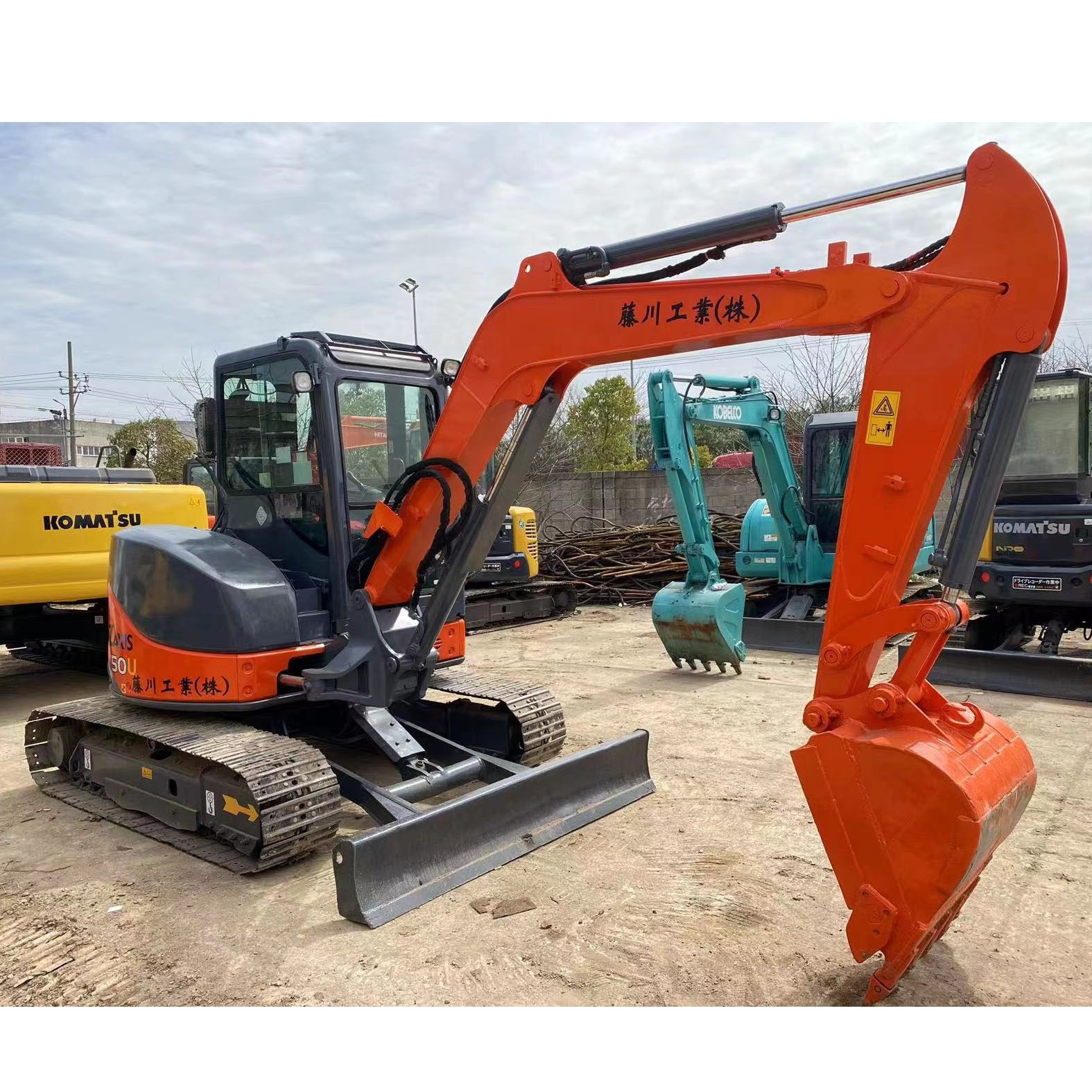5 Ton Hitachi Zx50u-3 Excavator - Good Condition & Low Price