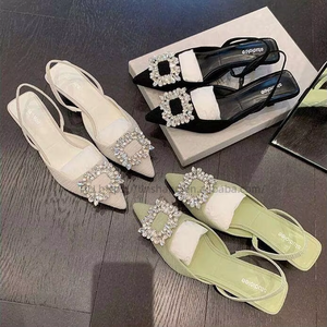 Sandales à talons courts pour femmes, à bout pointu, avec boucle en cristal et strass, style slingback - Product Image 1