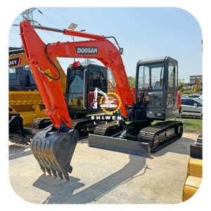 Original Japan Construction Machinery Korea Original Second <b>Hand</b> Hydraulic Crawler DOOSAN 55cheap Price Excavator Dh55 Red - Product Image 1