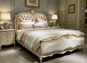 French Style Velvet Tufted King Size <b>Bed</b> With Ornate Carved <b>Frame</b> And <b>Soft</b> Upholstery - Product Image 4