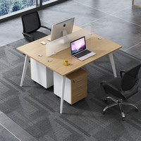 Bureau de travail modulaire ouvert moderne pour 4 personnes, panneau en fer, pieds en bois, fonction extensible, mobilier de bureau commercial