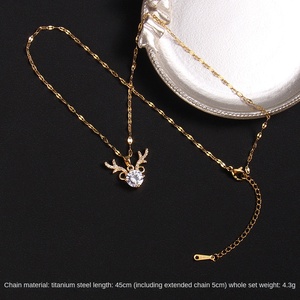 <span class=keywords><strong>2023</strong></span> collier de diamants de renne de Noël avec pendentif en acier inoxydable plaqué or motif coeur perle en gros cadeau de noël - Product Image 6