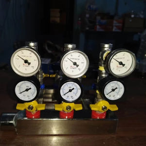 Collecteur d'eau Dubey International 10 entrées 10 sorties avec système de surveillance du débit, sans rouille et longue durée de vie - Product Image 2