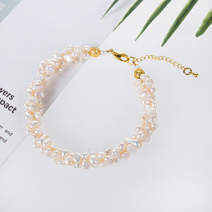 Bracelet de fiançailles pour femme en argent 925 plaqué or jaune 18 carats avec perles rondes, 3 rangs de perles d'eau douce naturellement torsadées - Product Image 4