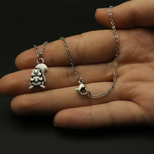 Collana con Ciondolo Animale Carino per Donne, Pendente a Forma di Scoiattolo Kawaii, Collana con Scoiattolo Grasso che Mangia Pigne - Product Image 5